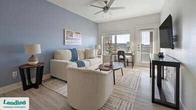 2115 windsor Blvd in Lockhart, TX - Building Photo - Building Photo