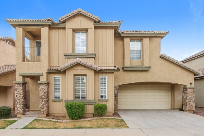 property at 5208 W Warner St