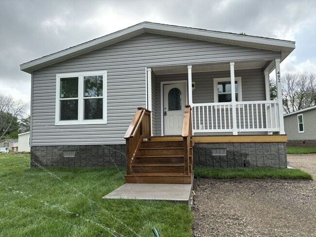 property at 492 Cimarron