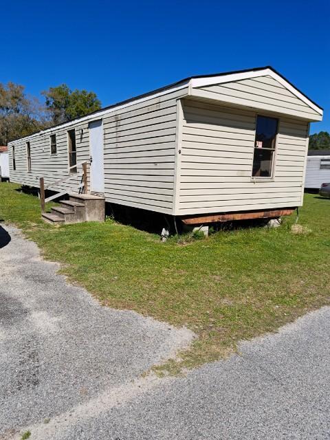 472 Ruben Wells Rd in Hinesville, GA - Building Photo