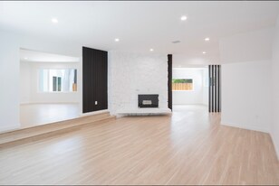 1346 N Stanley Ave in Los Angeles, CA - Building Photo