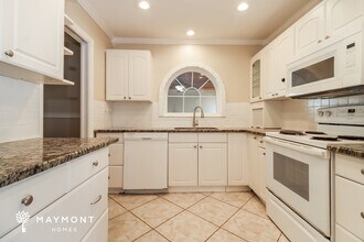2825 Wendover Terrace in Palm Harbor, FL - Building Photo - Building Photo