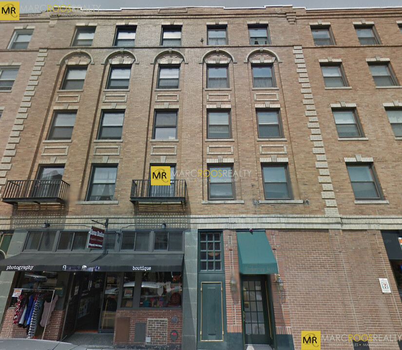 454 Hanover St, Unit 6b in Boston, MA - Foto de edificio