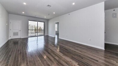 536 Broadway in Bayonne, NJ - Building Photo - Building Photo