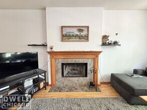 920 N Paulina St, Unit 2 in Chicago, IL - Foto de edificio - Building Photo