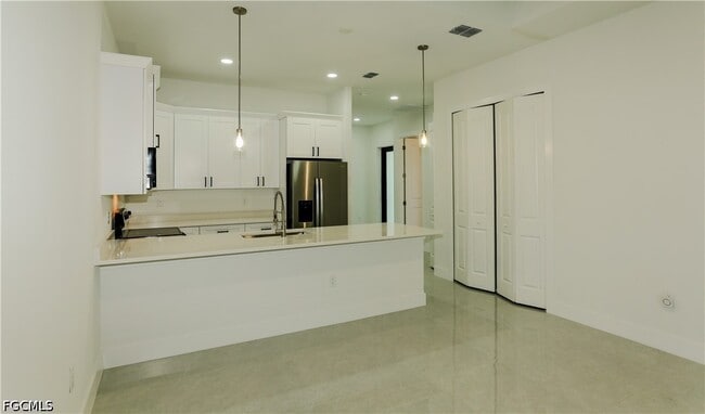 143 Harold Ave S in Lehigh Acres, FL - Building Photo - Building Photo