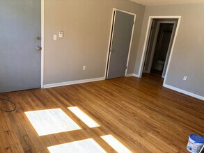 1411 Lowe St in Columbia, MO - Building Photo - Building Photo