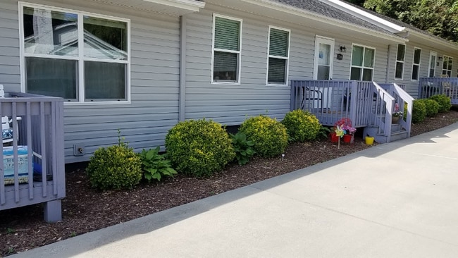 property at 1241 N Main St