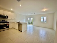 3711 SW 52nd Ave in Pembroke Park, FL - Foto de edificio - Building Photo