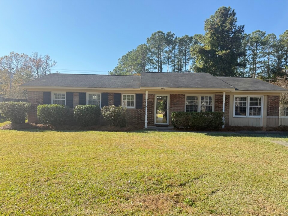 3410 Longwood Ln in Conway, SC - Building Photo