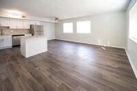 Timbercove Apartments photo'