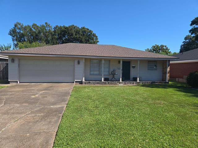 4910 Sue Ave in Groves, TX - Building Photo