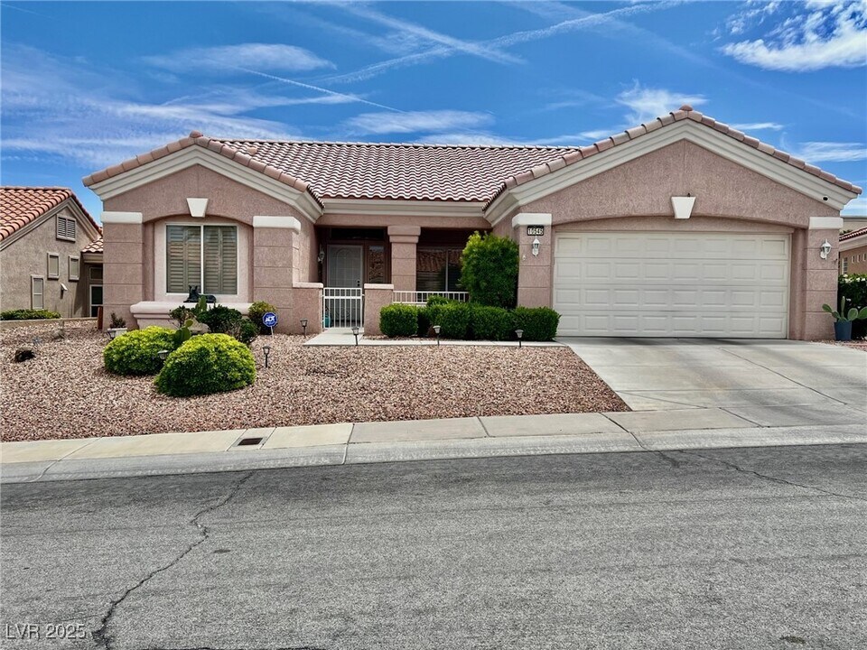 10545 Cogswell Ave in Las Vegas, NV - Building Photo