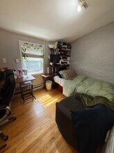 846 Huntington Ave, Unit 3 in Boston, MA - Foto de edificio - Building Photo