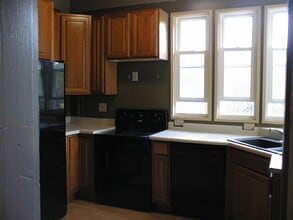 507 Chestnut St, Unit apt. 1 in Dubuque, IA - Foto de edificio - Building Photo
