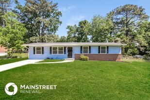 5848 Ronnie Dr in Rex, GA - Building Photo