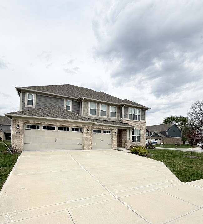 908 Edmonds Pl in Greenwood, IN - Building Photo - Building Photo