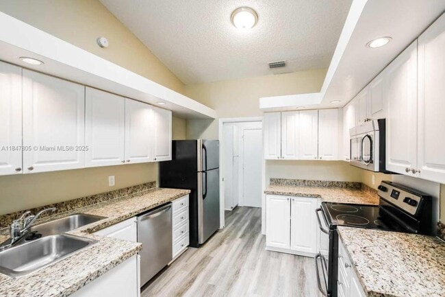 property at 8548 Eagle Run Dr