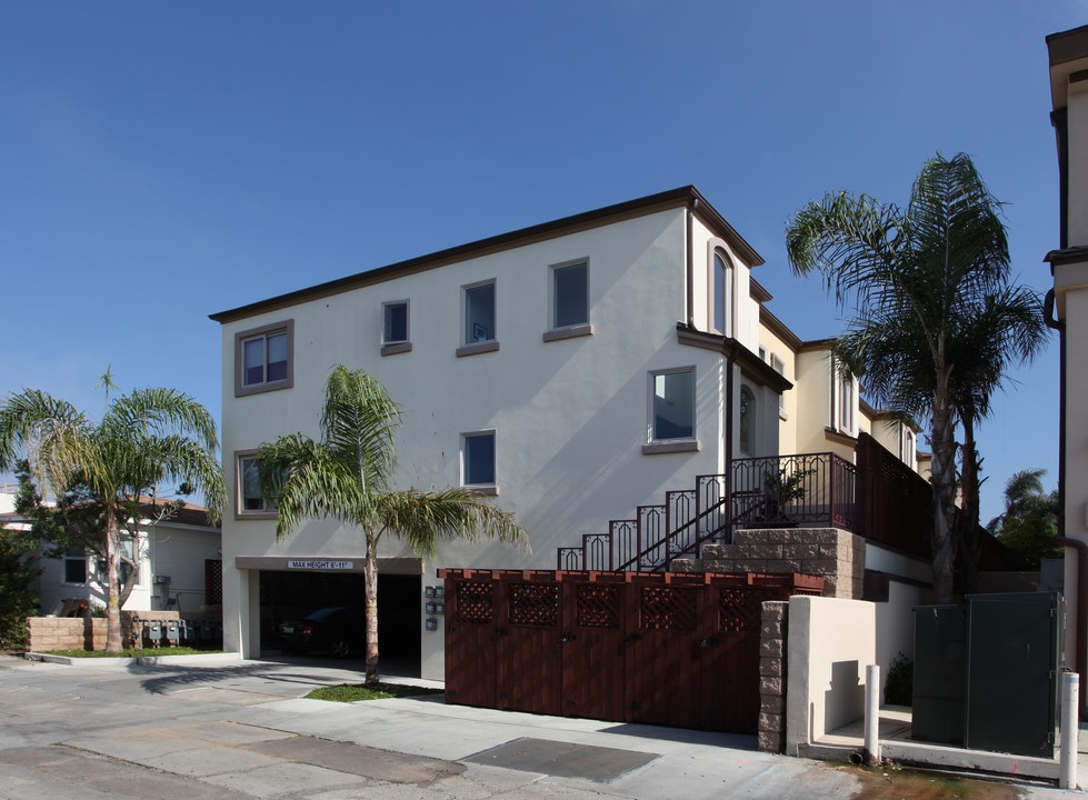 7536 Draper Ave in La Jolla, CA - Building Photo