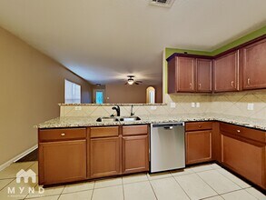 1680 Amy Dr in Kyle, TX - Building Photo - Building Photo