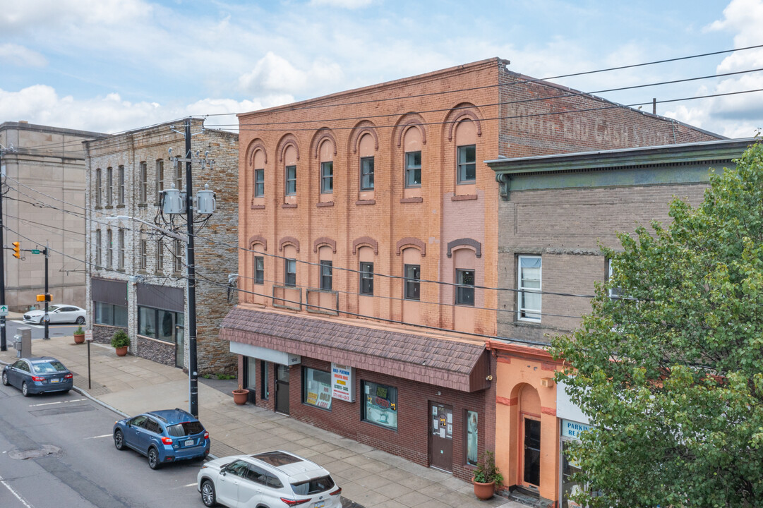 1838-1840 N Main Ave in Scranton, PA - Building Photo