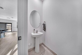 24985 SW 107th Ct in Homestead, FL - Building Photo - Building Photo