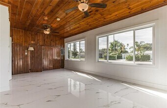 3855 Princeton St in Ft. Myers, FL - Building Photo - Building Photo