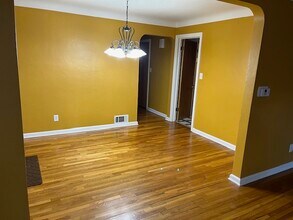 2121 Brookdale Rd in Toledo, OH - Building Photo - Building Photo