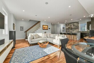 18 Granfield Ave in Boston, MA - Building Photo - Building Photo