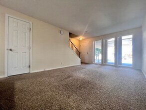 6529 W Douglas St in Boise, ID - Building Photo - Building Photo