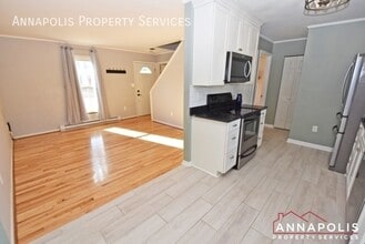 1011 Hyde Park Dr in Annapolis, MD - Building Photo - Building Photo