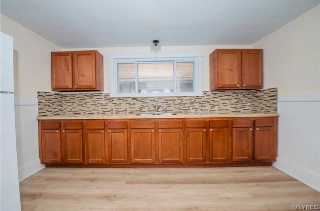 189 Stevenson St-Unit -2 in Buffalo, NY - Foto de edificio - Building Photo