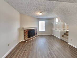 6156 Raleigh Oaks Ct in Lithonia, GA - Building Photo - Building Photo