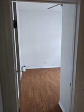 1427 N Elk Grove Ave, Unit 1 in Chicago, IL - Building Photo - Building Photo