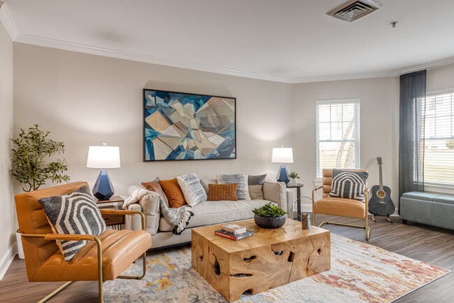 The Point at Abington in Abington, MA - Foto de edificio - Interior Photo