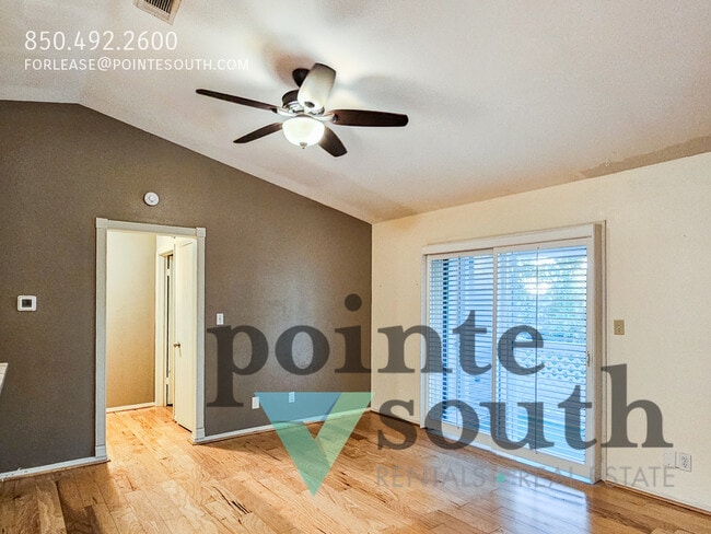 601 E Burgess Rd in Pensacola, FL - Building Photo - Building Photo