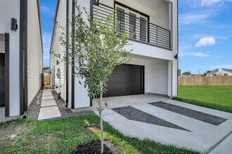 3626 Amos St in Houston, TX - Building Photo - Building Photo