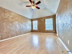 150 Summer Glen Ln in New Braunfels, TX - Building Photo - Building Photo