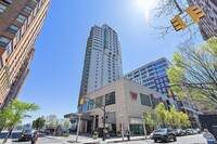 225 River St in Hoboken, NJ - Foto de edificio - Building Photo