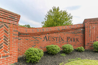 Austin Park Verde in Fairdale, KY - Foto de edificio - Building Photo