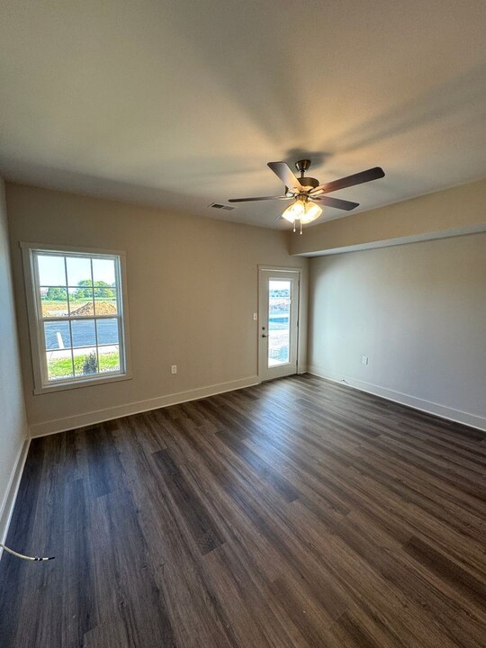 201 Park St-Unit -Apartment 111 in Bowling Green, KY - Foto de edificio