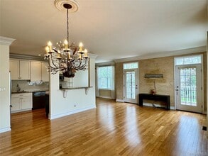 33 Putters Way in Middletown, NY - Building Photo - Building Photo