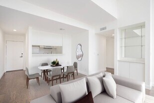 1616 N Serrano Ave in Los Angeles, CA - Building Photo