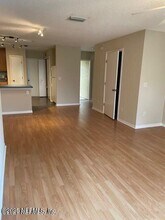 7717 Highchair Ln in Jacksonville, FL - Building Photo - Building Photo