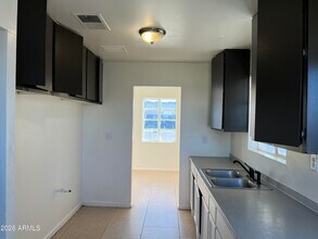 1754 E Hidalgo Ave in Phoenix, AZ - Building Photo - Building Photo