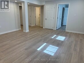 65 Stormont Trail in Vaughan, ON - Building Photo - Building Photo