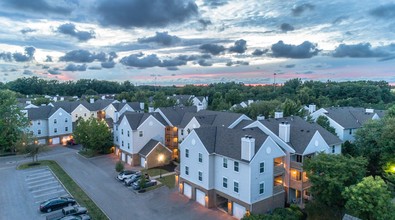 Crossings Village in Westlake, OH - Building Photo - Building Photo