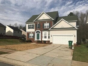 13714 Purple Bloom Ln in Charlotte, NC - Building Photo - Building Photo