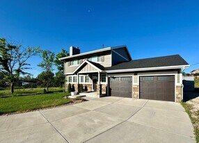 3508 Dogwood Ave in Parker, CO - Building Photo