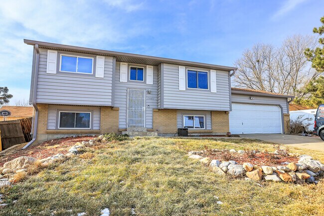 9487 Jason Way in Thornton, CO - Building Photo - Building Photo